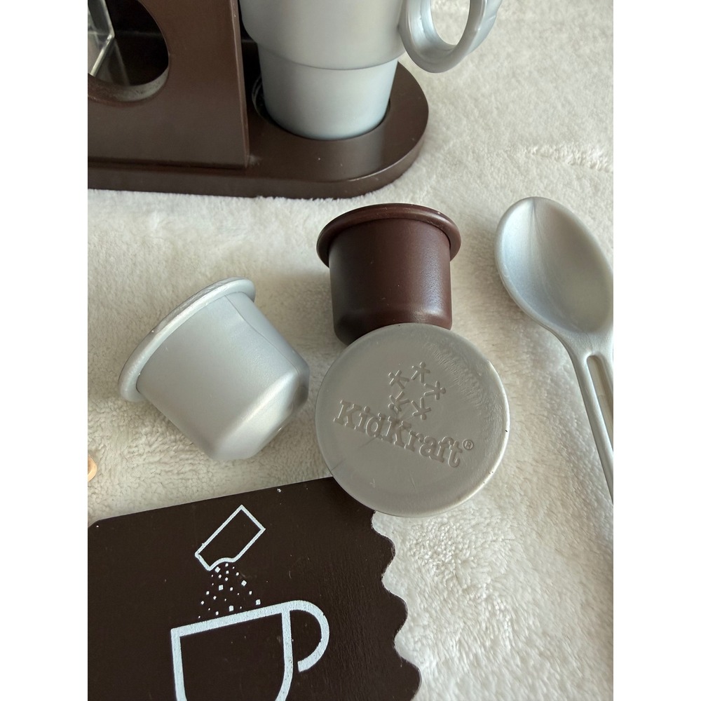 KidsKraft Wooden Keurig Coffee Maker‎ Toy Brown Kitchen Pretend Play - Picture 4 of 12